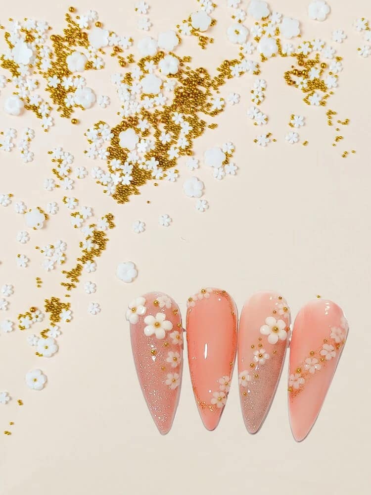 Flower Shaped Nail Art Decoration - Image 7