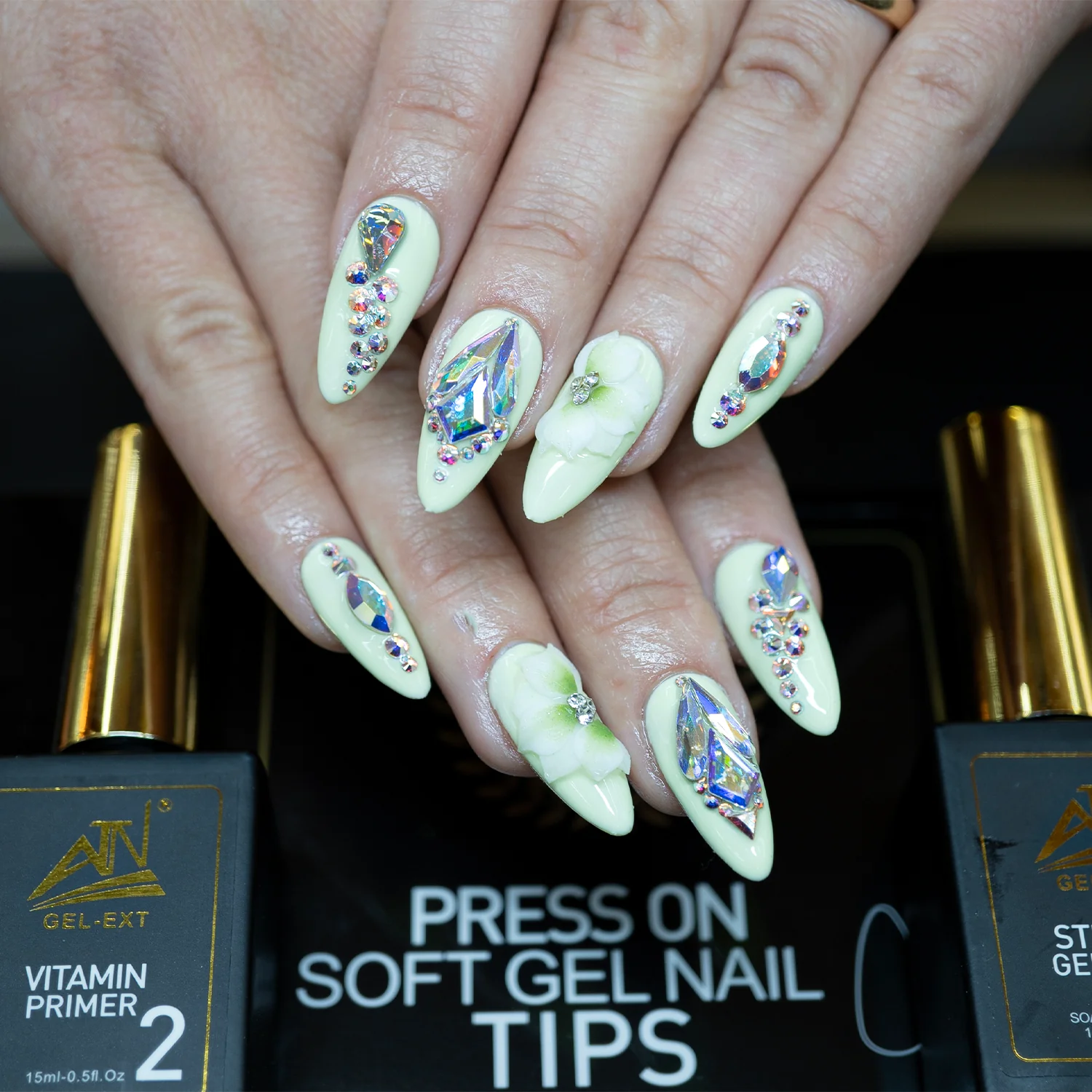 Gel X #4 Diamond Top Coat 4in1 - 15ml - Image 4