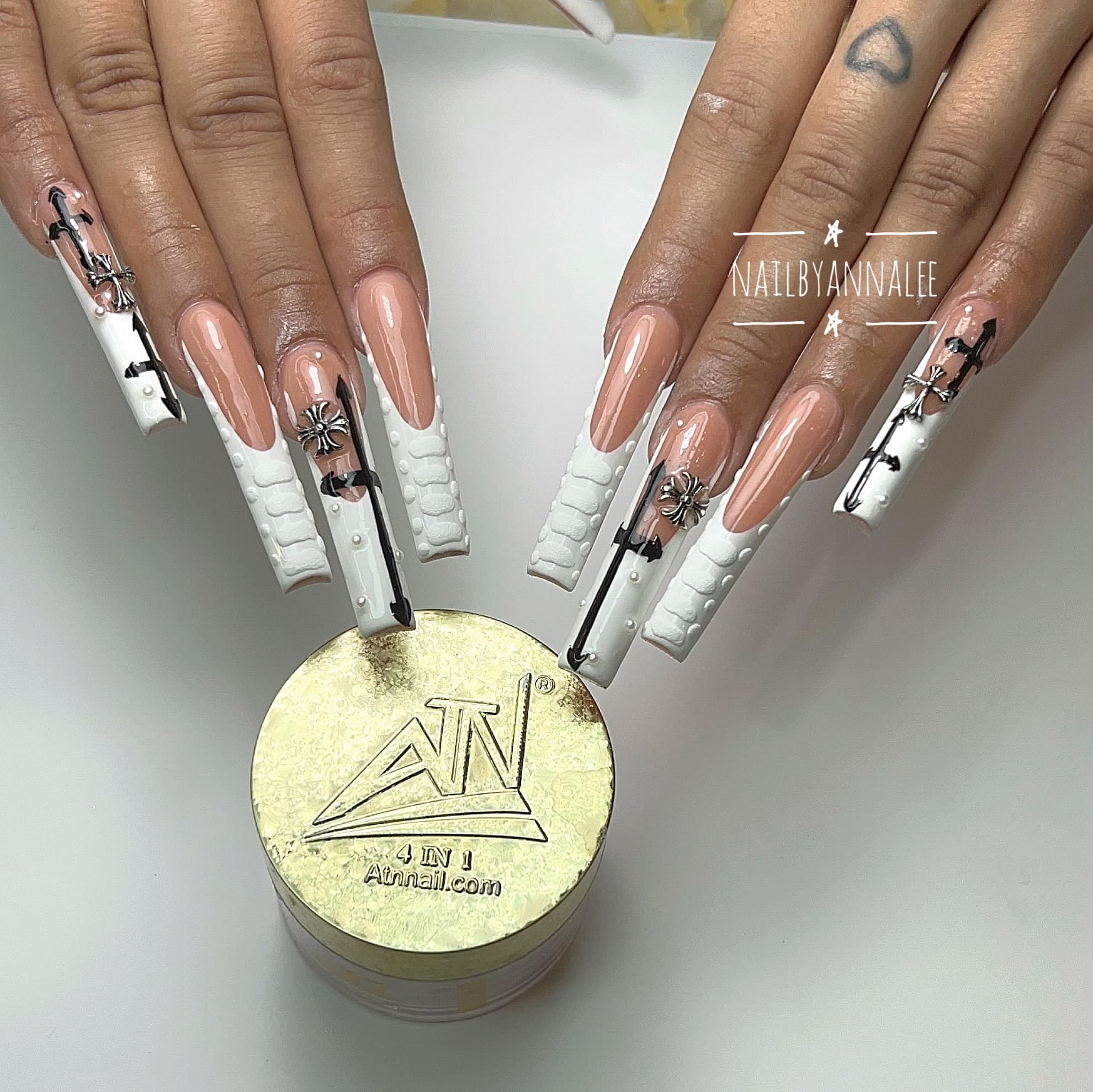 White Acrylic Powder - Image 10